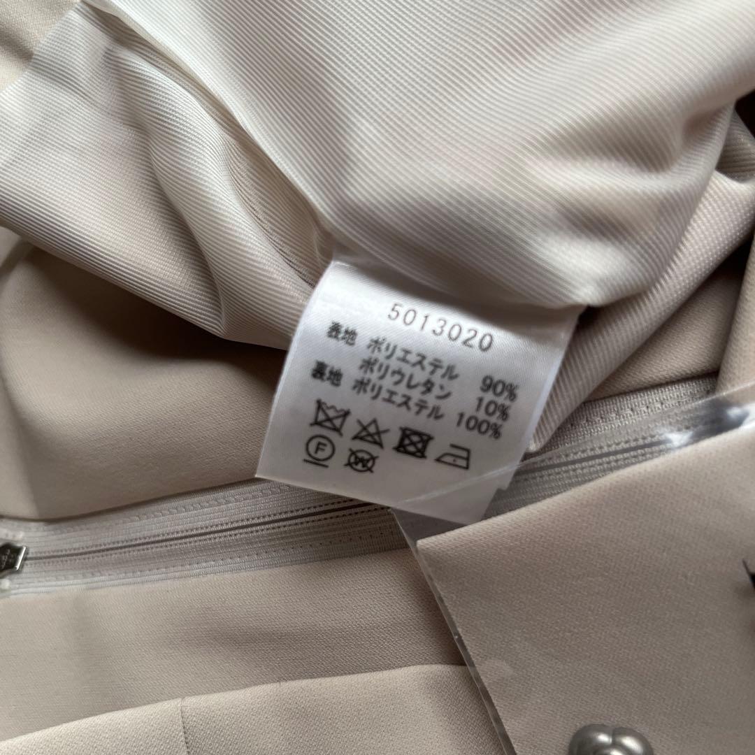 新品未使用　René ベージュ テーラードジャケット　スライダー付