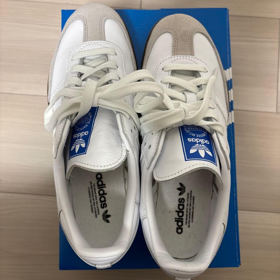 adidas samba ホワイト/グレー スニーカー