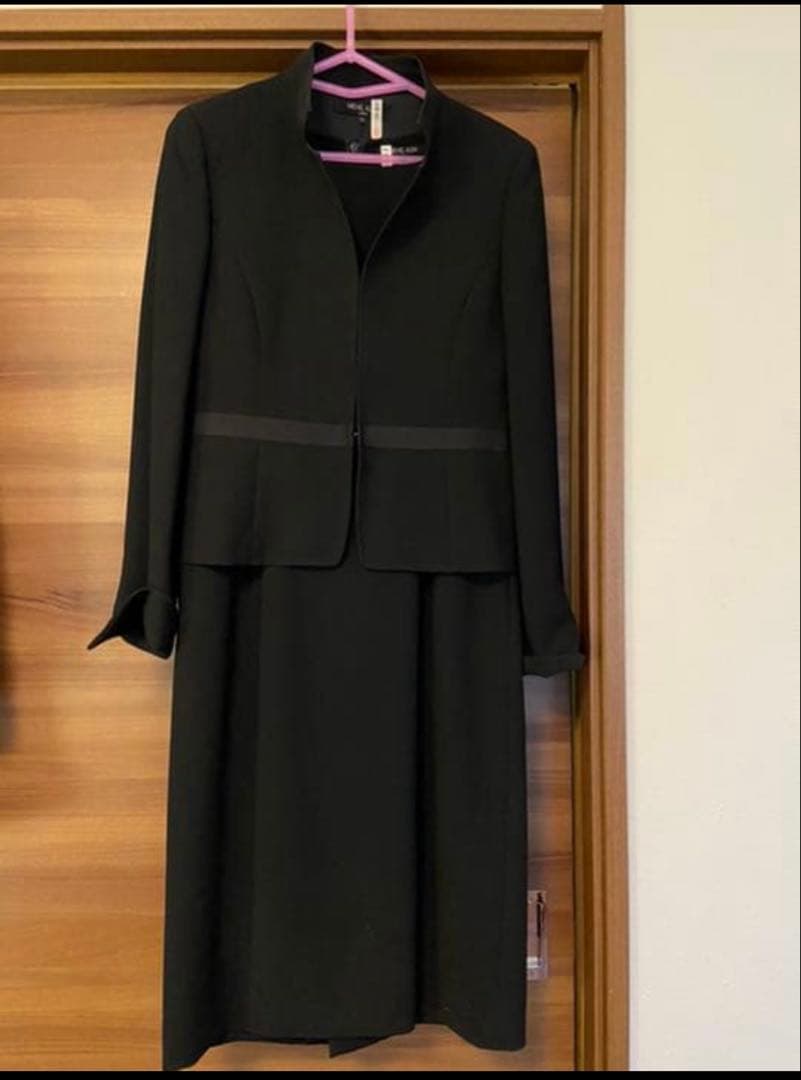 ブラックフォーマル 喪服 礼服　ミシェルクラン　11号