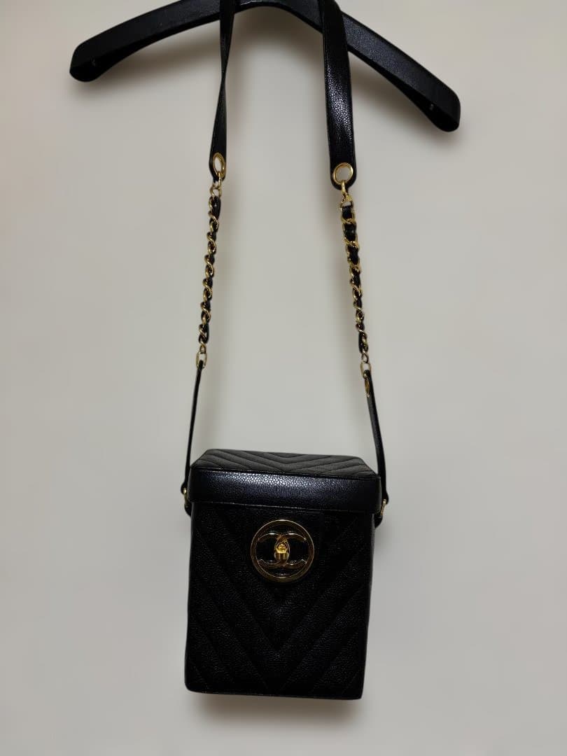 CHANEL Vanity with Chain（バニティ・ウィズ・チェーン）