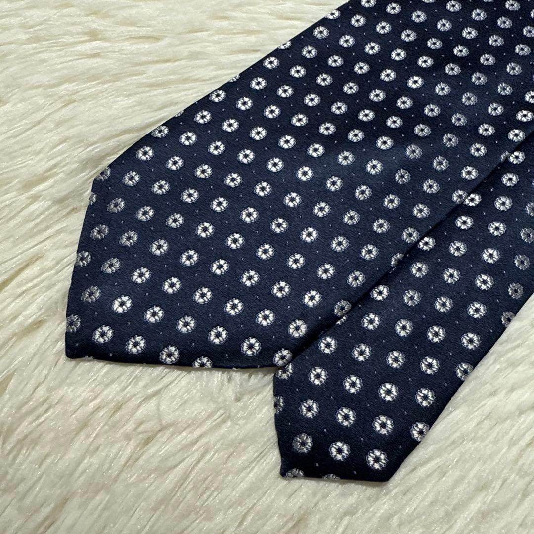 【美品】Yves Saint Laurent ネクタイ　高級シルク　サンローラン