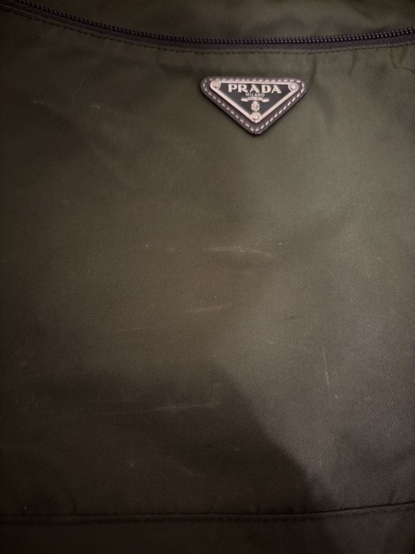 PRADA カーキ　ショルダーバッグ