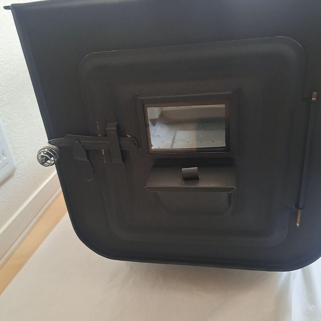 新保製作所　角型３面窓付薪ストーブ【専用ケース付】