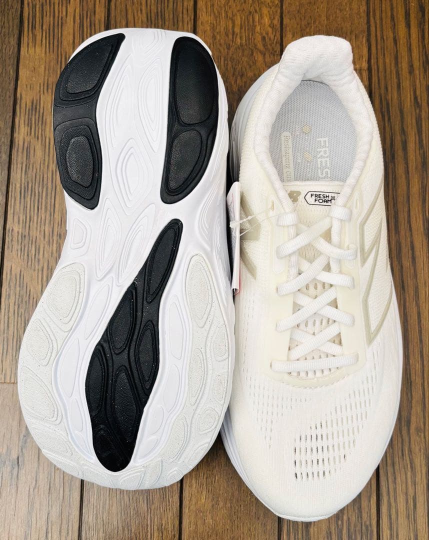 【新品】ニューバランスFresh Foam X 1080 v14 24.5cm
