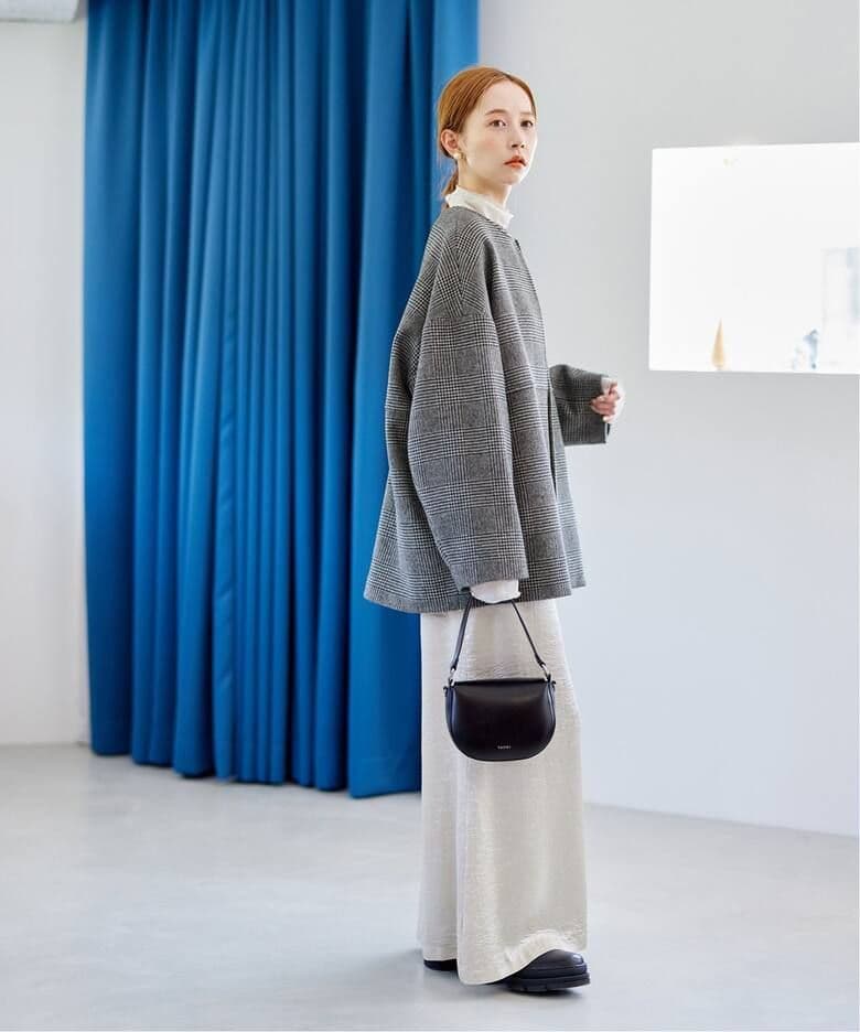 【ピース】スーパー140ビーバーノーカラーショートコート