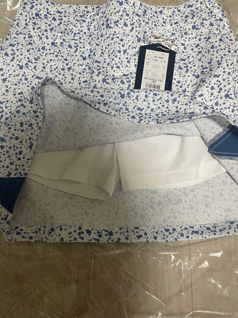 新品未使用　ロサーセン　スカート