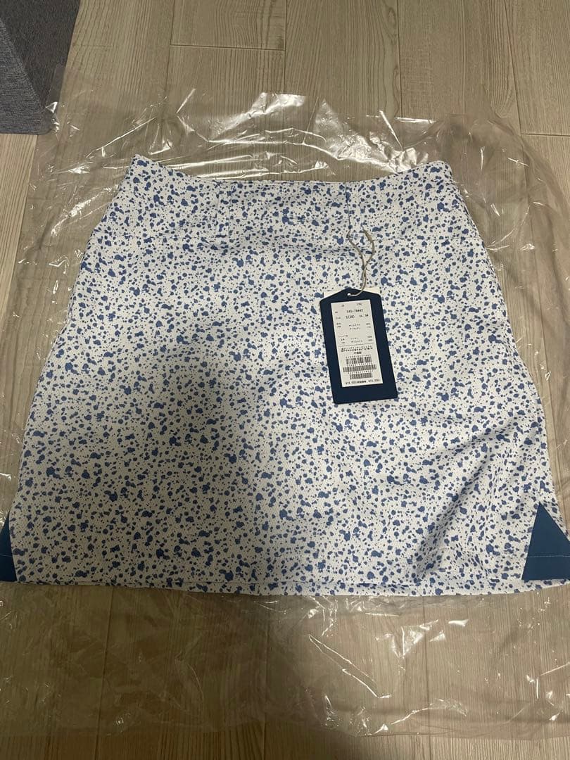 新品未使用　ロサーセン　スカート