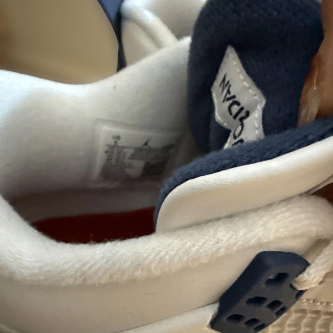 Nike Air Jordan 4 ホワイト/ネイビー