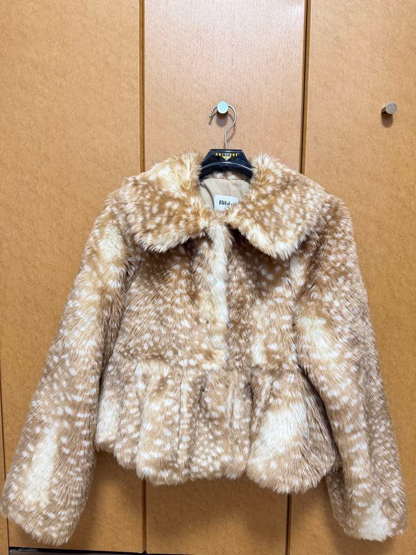 ジャケット・アウター Bibiy DORA PEPURAMU FUR COAT