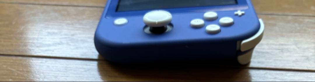 switch lite ブルー