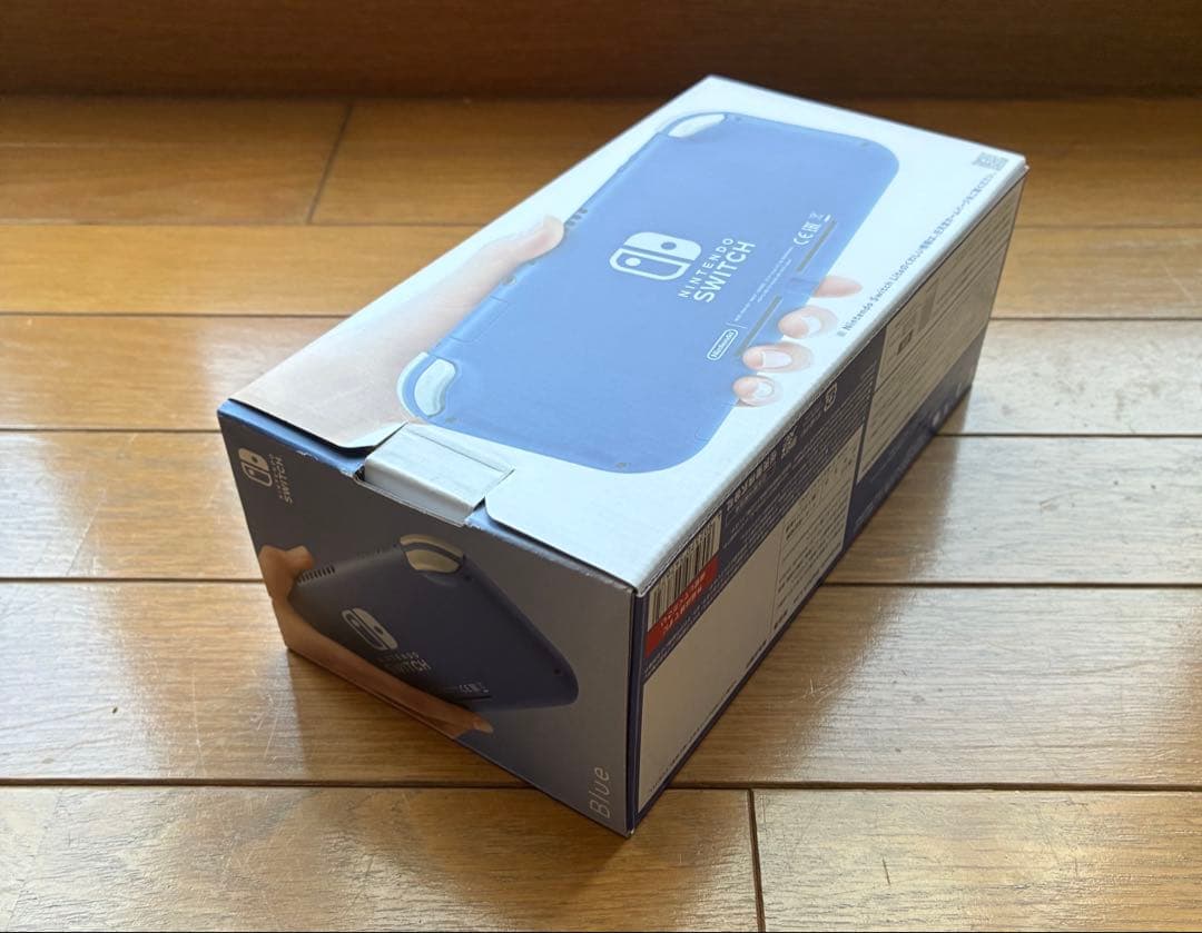 switch lite ブルー