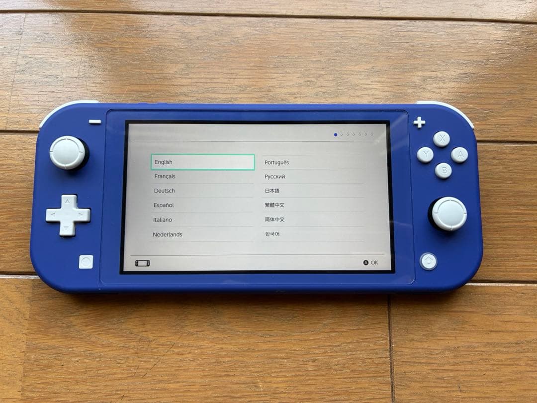 switch lite ブルー