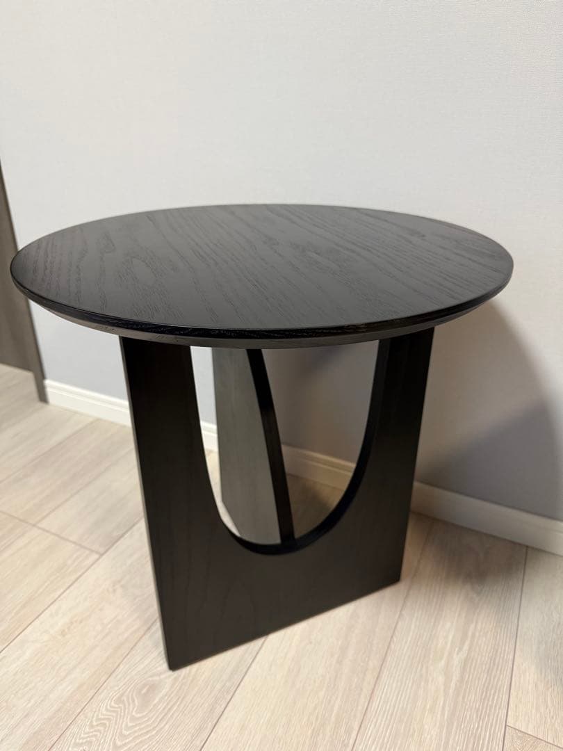 ◾️circular arc◾️サイドテーブル◾️ART OF BLACK◾️ブラック◾️