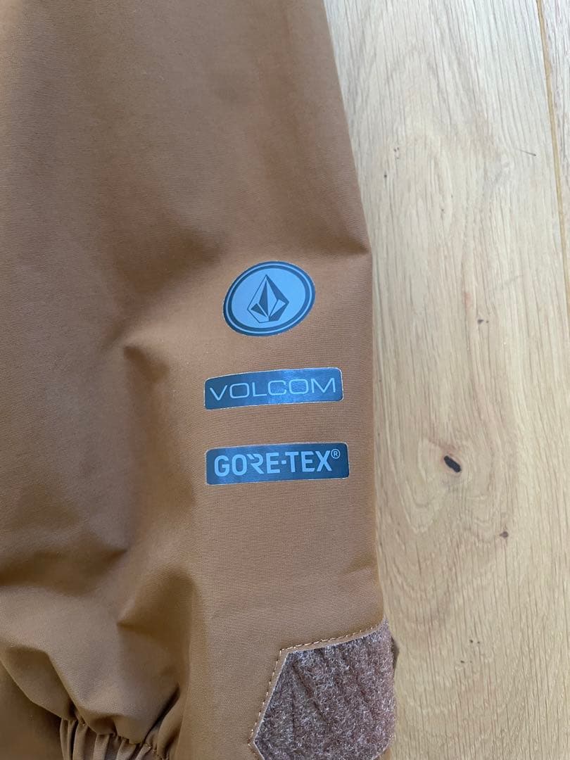 VOLCOM ブラウン スノーボードジャケット