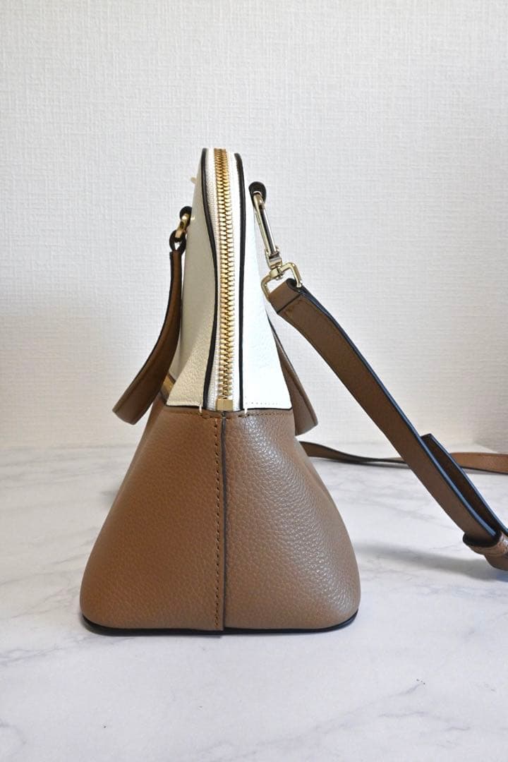 FURLA フルラ 2WAY ハンドバッグ レザー 白 ブラウン レディース