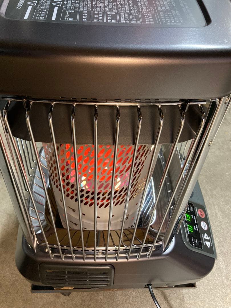 専用！　美品！［送料無料❕］ダイニチ ブルーヒーター FM-10C①