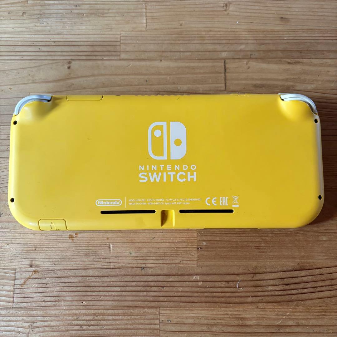 Switch Lite イエロー （箱・充電器付き）