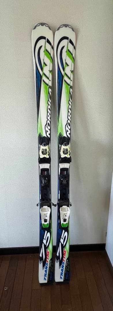 キタ出品 Nordica Sierra スキー板 160cm