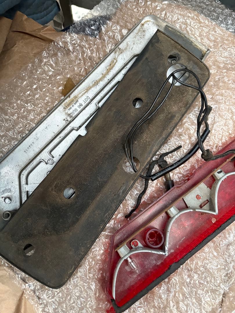 キャデラック　3rd ハイマウント　ランプ　ブレーキ　コンバー　クーペ