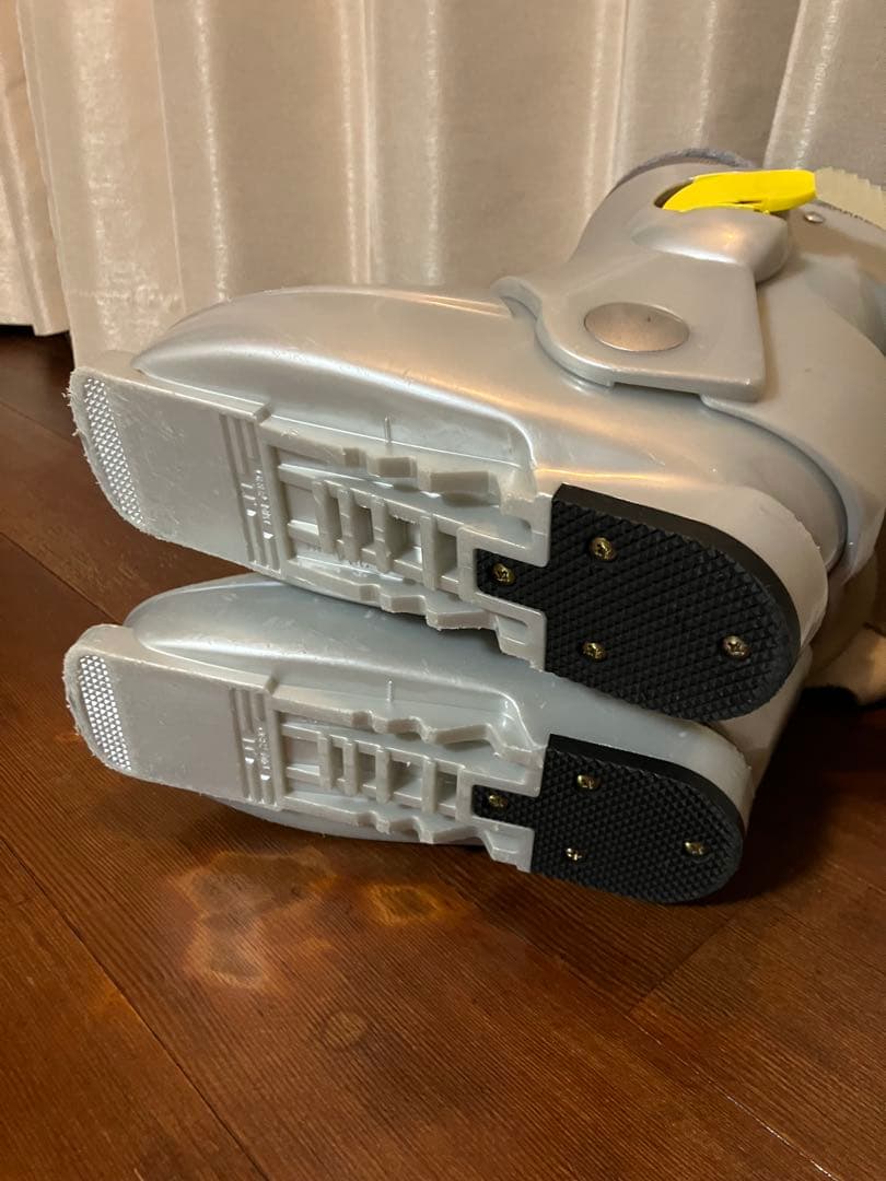 HEAD スキー板　スキーブーツ　ストック　フルセット　スワロースキー