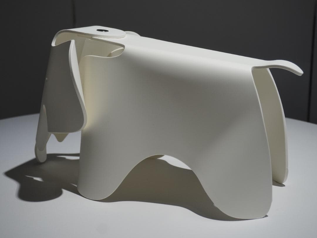 イームズ エレファント スモール