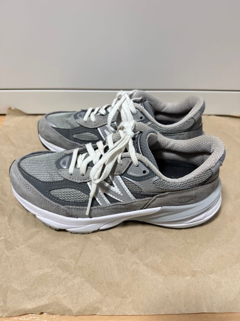 【美品】New Balance W990GL6 グレー