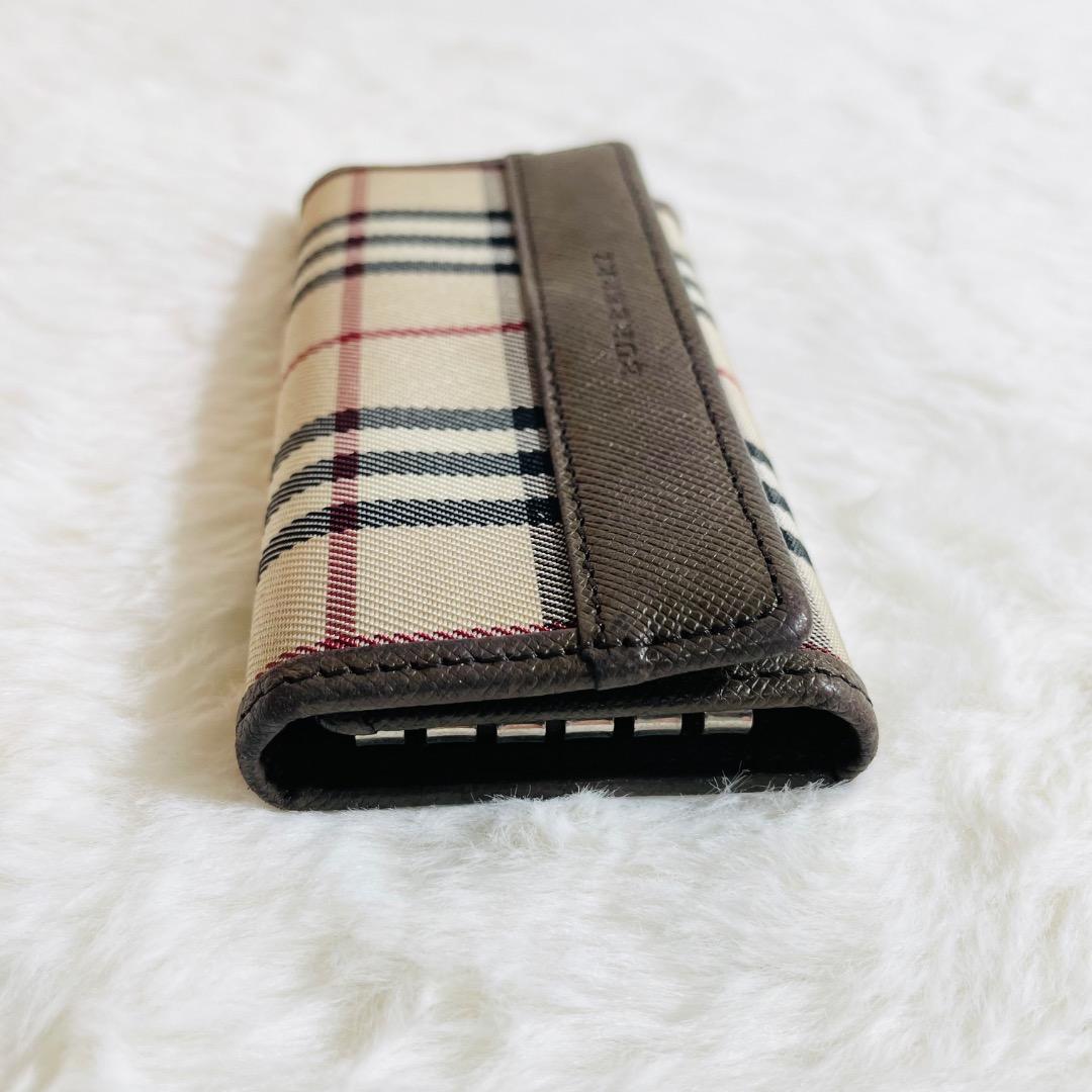 未使用品 箱付き　バーバリー ノバチェック 5連キーケース ベージュ