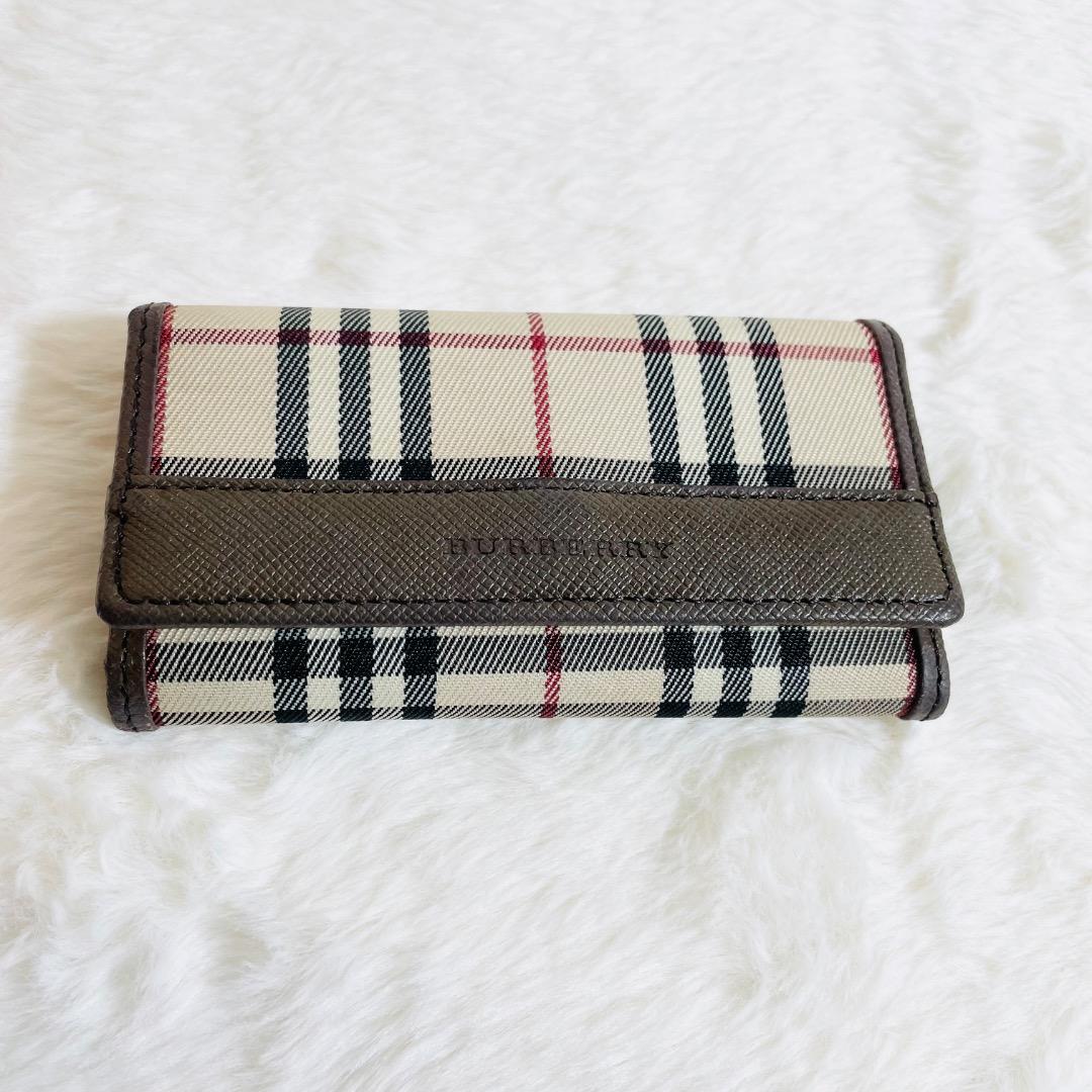 未使用品 箱付き　バーバリー ノバチェック 5連キーケース ベージュ