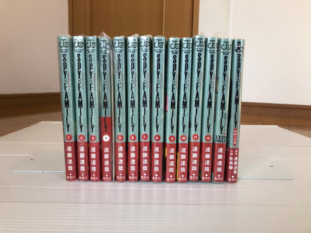 新品　スパイファミリー　SPY　　全巻　初版　特典　ポストカード