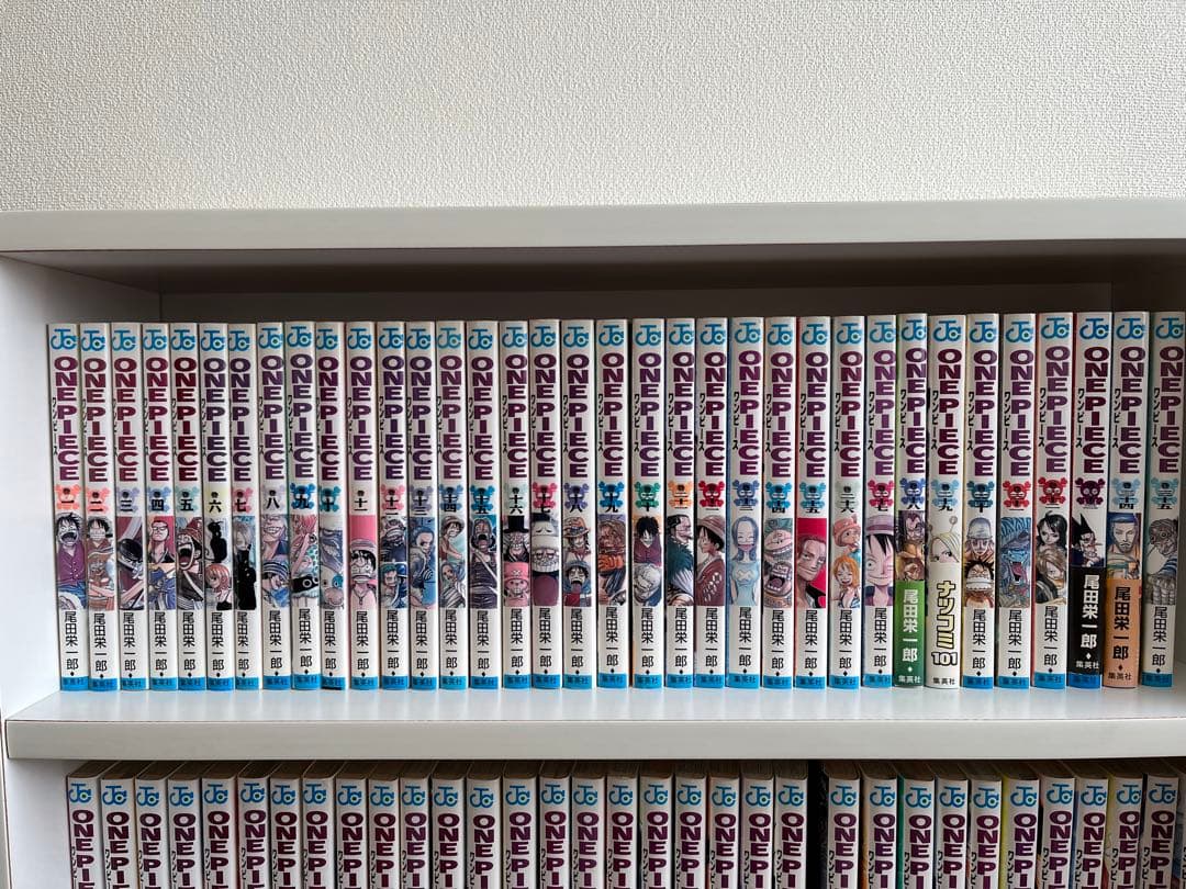 ONE PIECE ワンピース　1巻〜112巻＋関連本