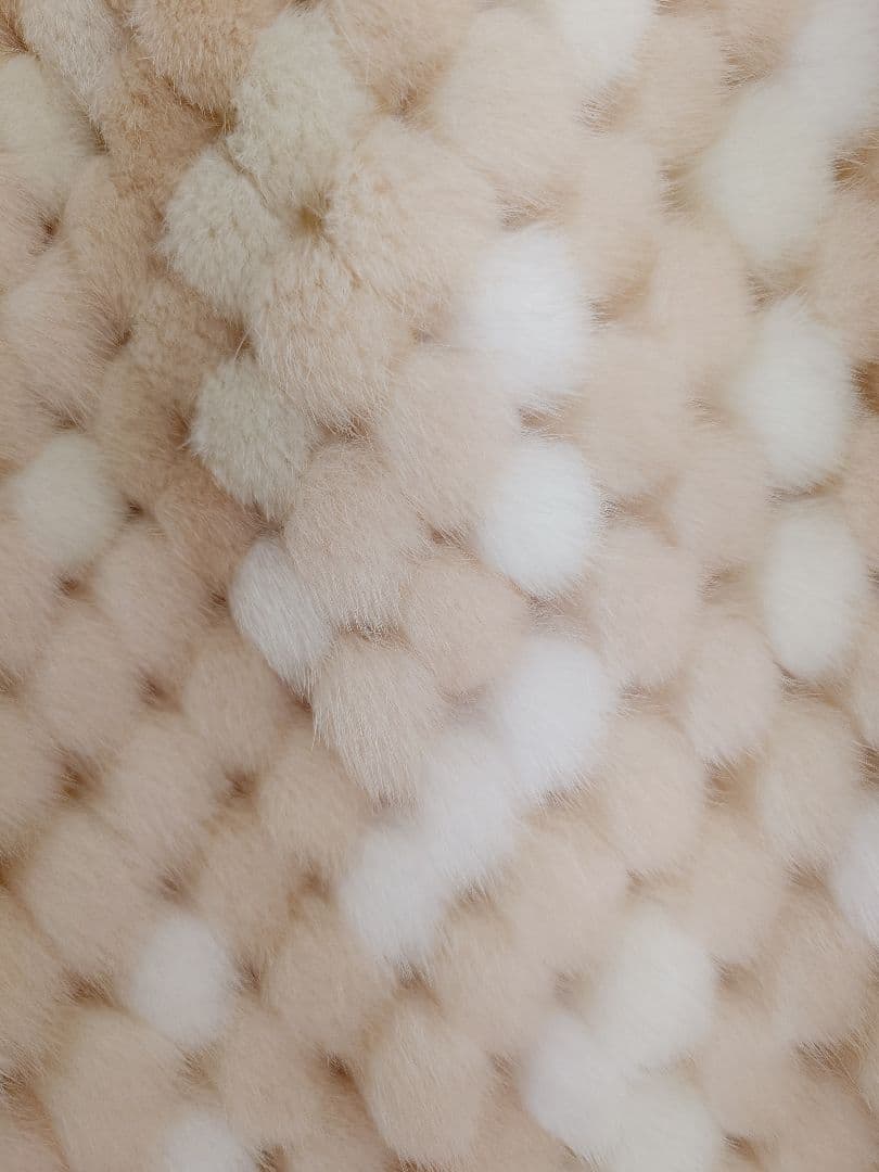 ららさん専用　ロイヤルチエ モザイク毛皮