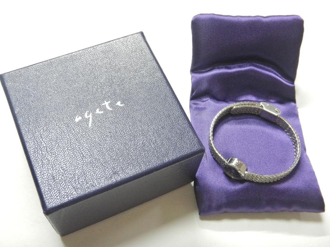 0*7様 【美品】agete ラウンドフェイス ダイヤ SS ジュエリーウォッチ