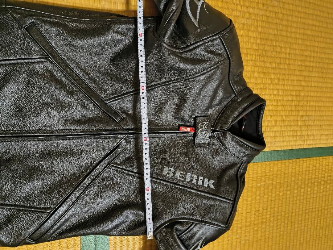 BERiK バイクジャケット サイズS 本革
