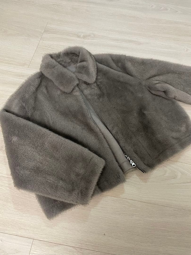 allureville グレー ファーコート