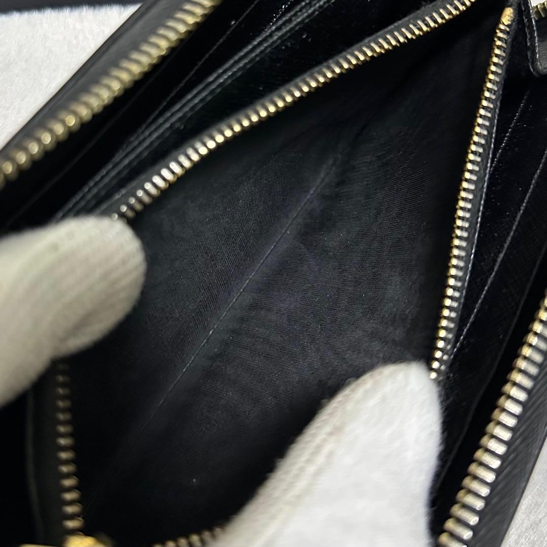 PRADA プラダ　長財布　ラウンドファスナー　三角ロゴ　サフィアーノレザー