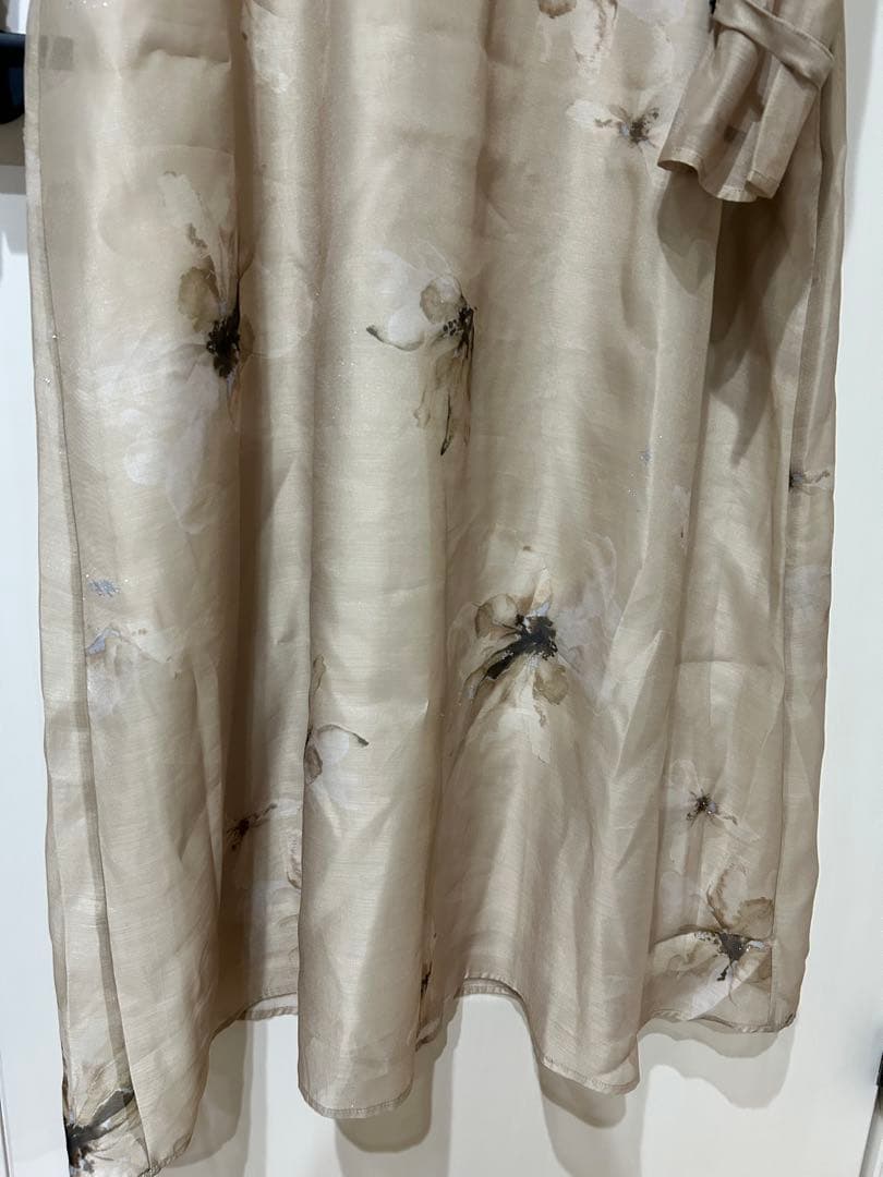 美品　willfully オケージョンドレス ワンピース TAN フリーサイズ