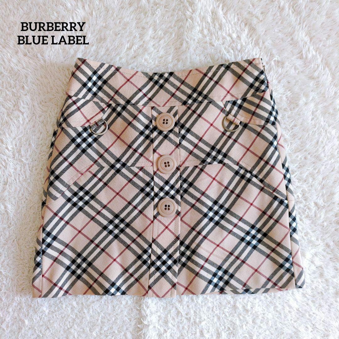 バーバリーブルーレーベル　ミニスカート　ノバチェック　フロントボタン　ベージュ
