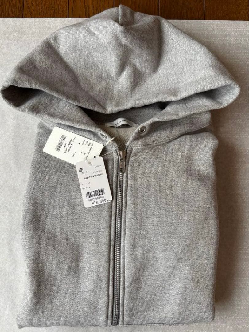 【新品値札付き】SOLAMONAT ふわりと裏毛ヴィンテージジップパーカー