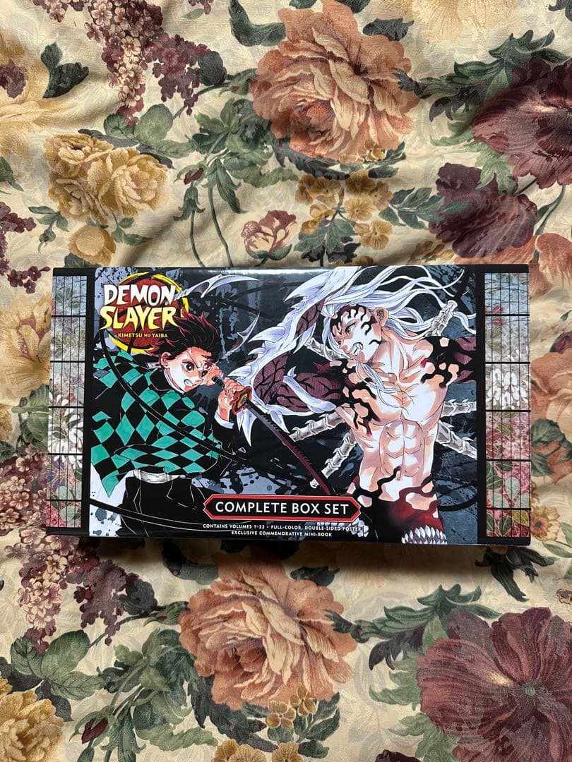 【ばぶ太郎】英語版 全巻 鬼滅の刃 全23巻 特別ボックス入り