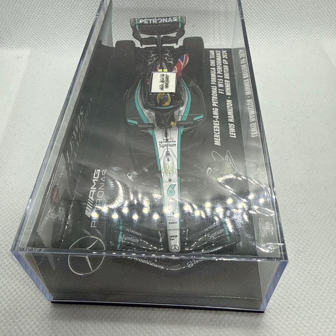 ミニチャンプス 1/43 メルセデスF1 W15 L.ハミルトン イギリスGP