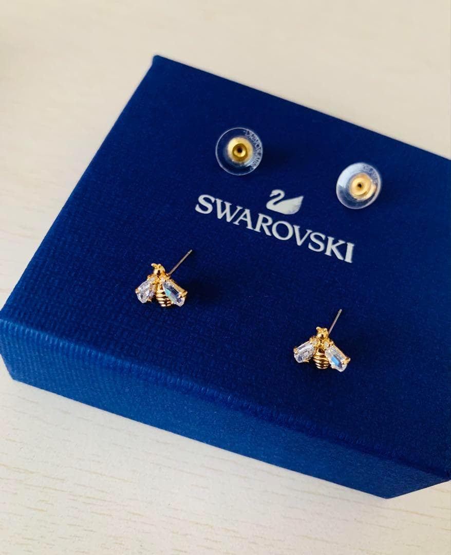 M　スワロフスキー Eternal Flower Bee ピアス