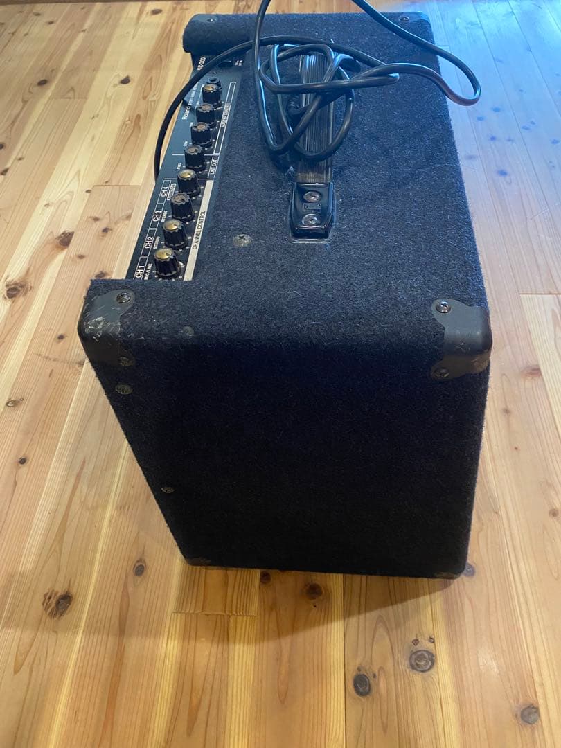 Roland KC-300 55w 4チャンネル入力付き