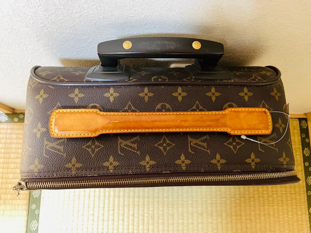 ルイ・ヴィトン キャリーケース　LOUIS VUITTON #18