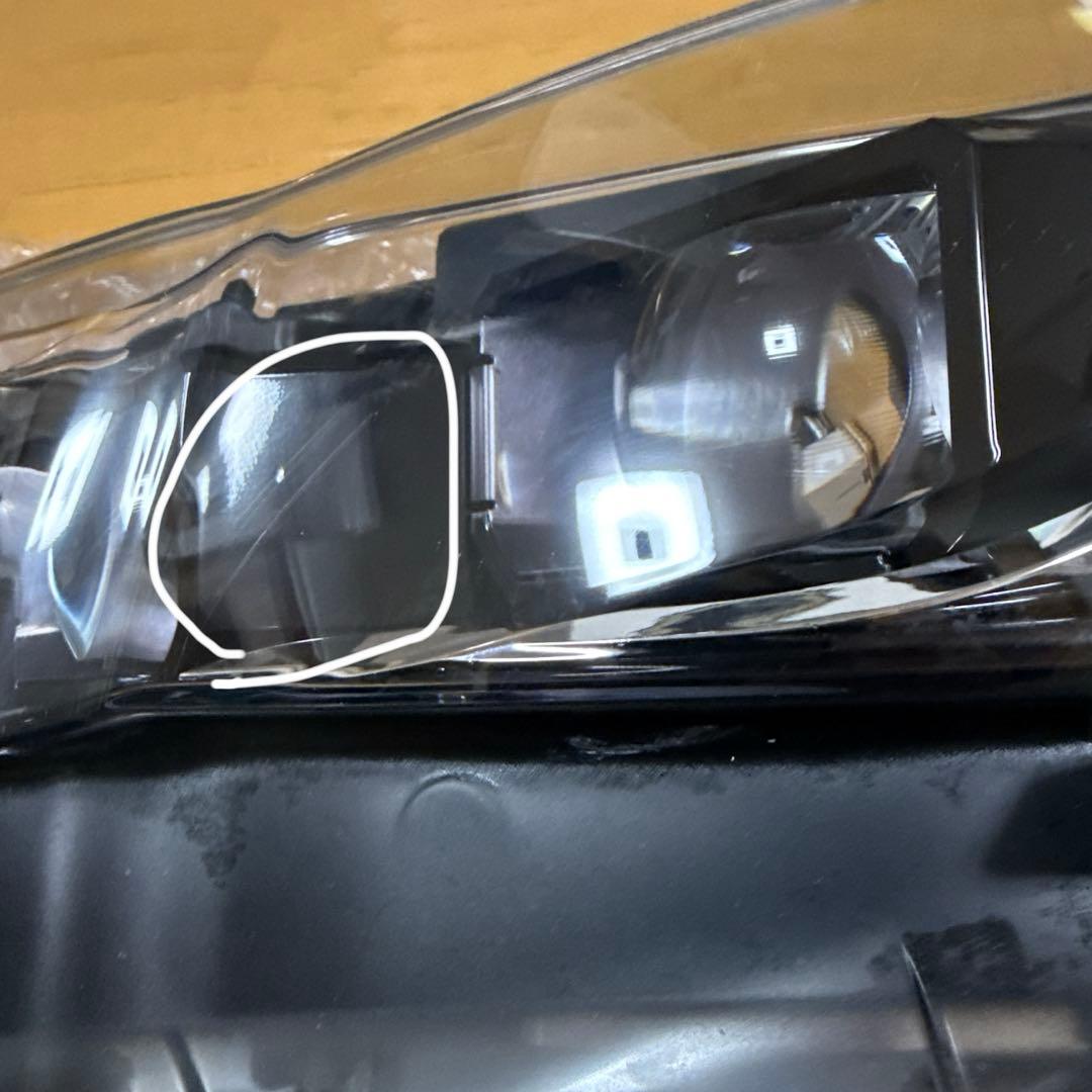 プリウス PHV LEDヘッドライト　左側