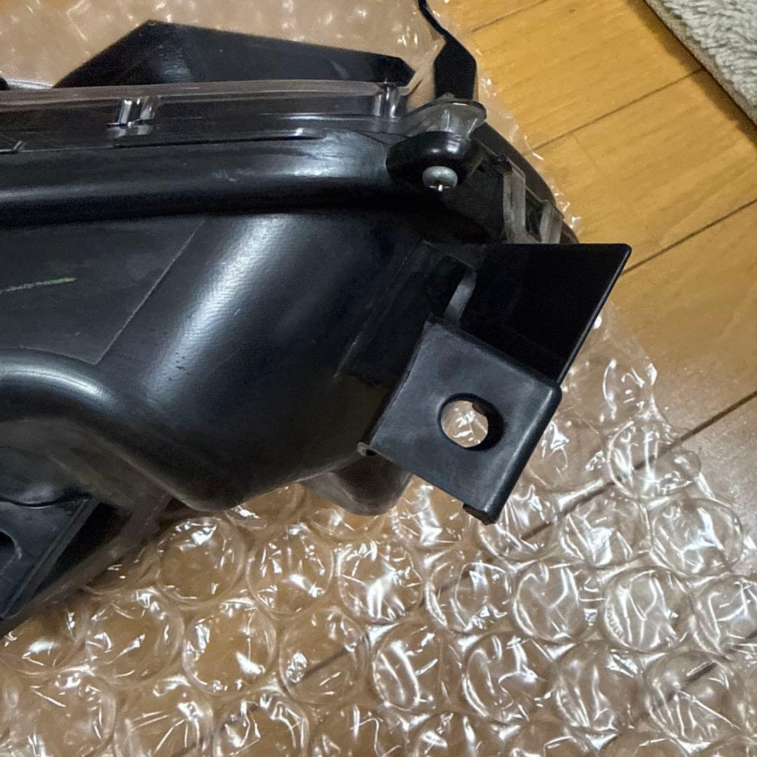 プリウス PHV LEDヘッドライト　左側