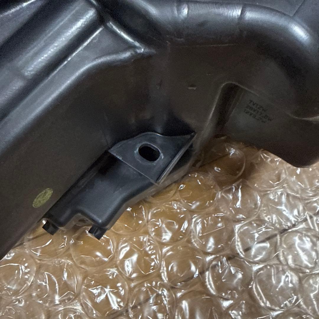 プリウス PHV LEDヘッドライト　左側