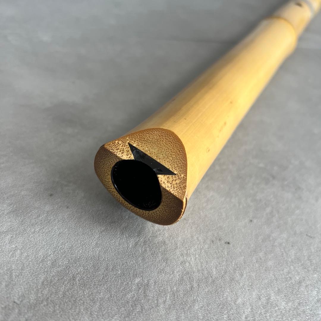 人気　尺八　琴古流　バチ型　銘あり　竹治　1印　2尺3寸　5孔　和楽器　真竹　漆
