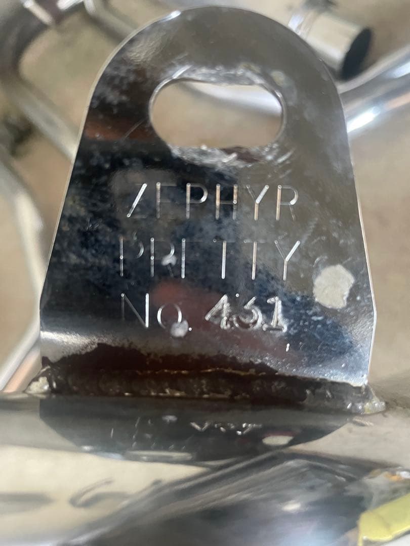 ゼファー用　プリティーレーシングマフラー