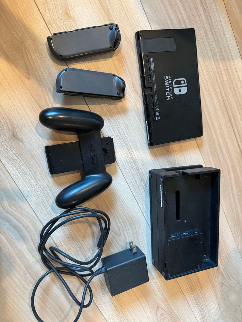 Nintendo Switch 本体 ブラック 付属品あり