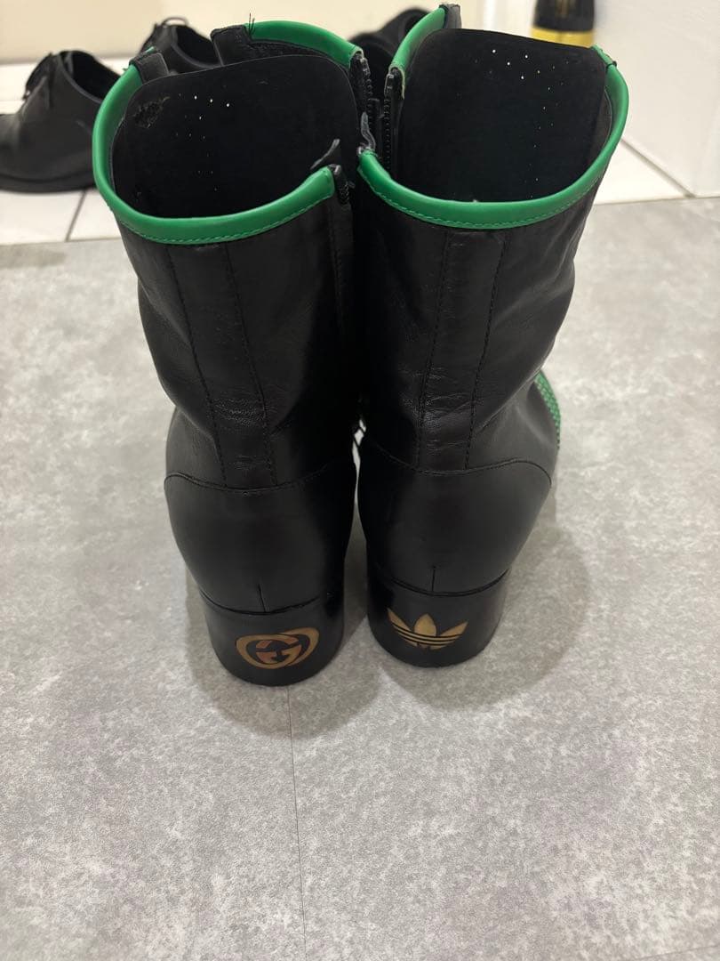 靴 GUCCI x Adidas 3 Stripe Leather HeelBoot